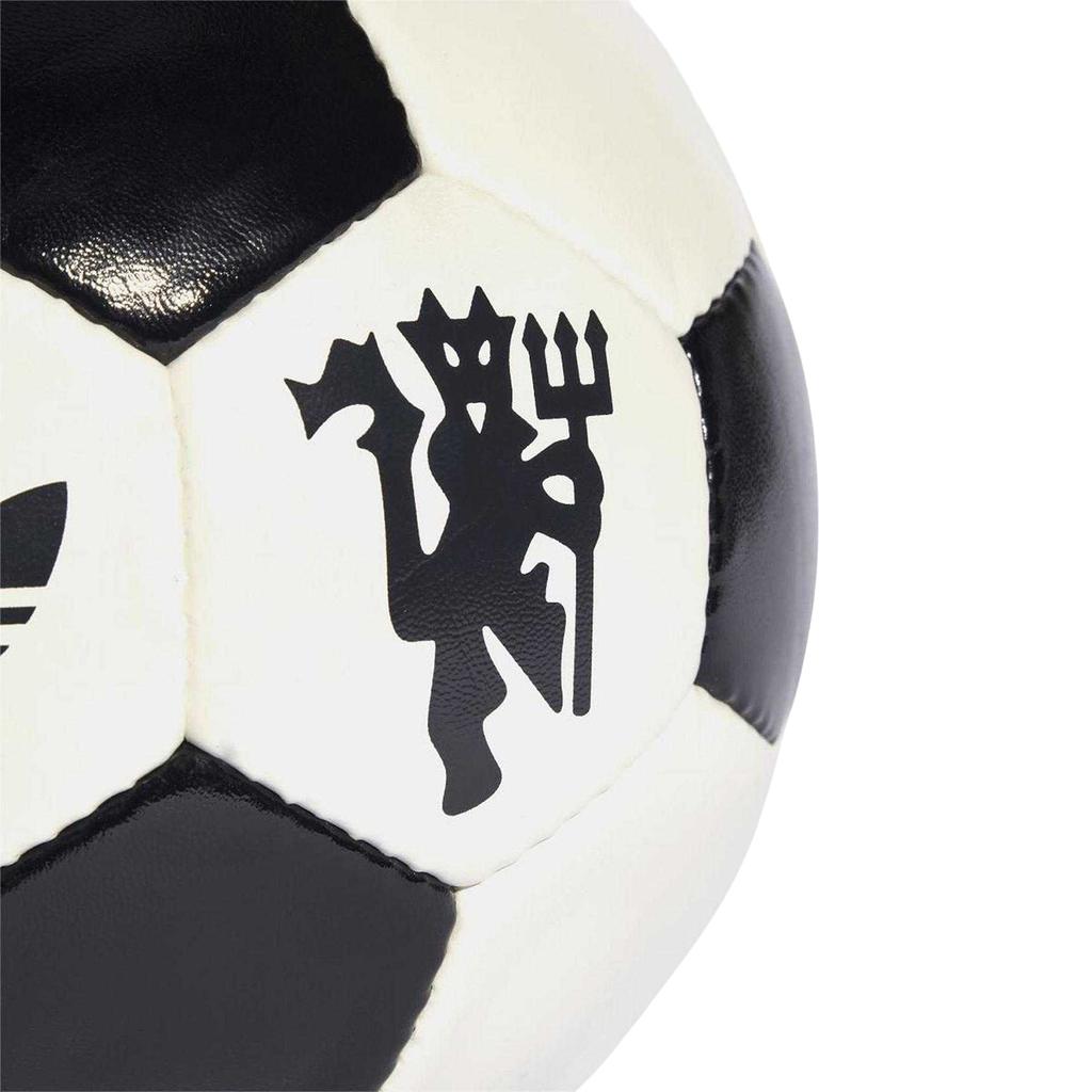 Adidas Manchester United FC Football