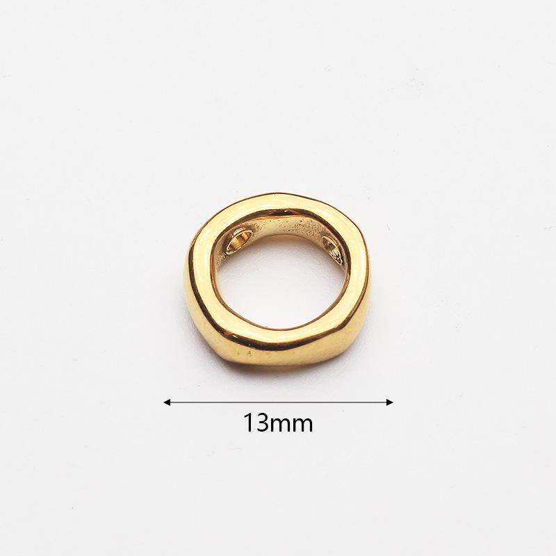 European & American Stainless Steel Geometric Pendant Necklace - Retro Gold Oval Ring Design