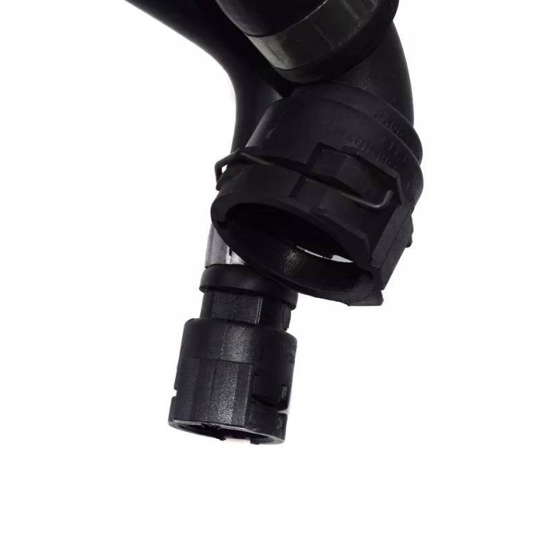 17127519255 Upper Radiator Coolant Hose For BMW E60 525I 530I