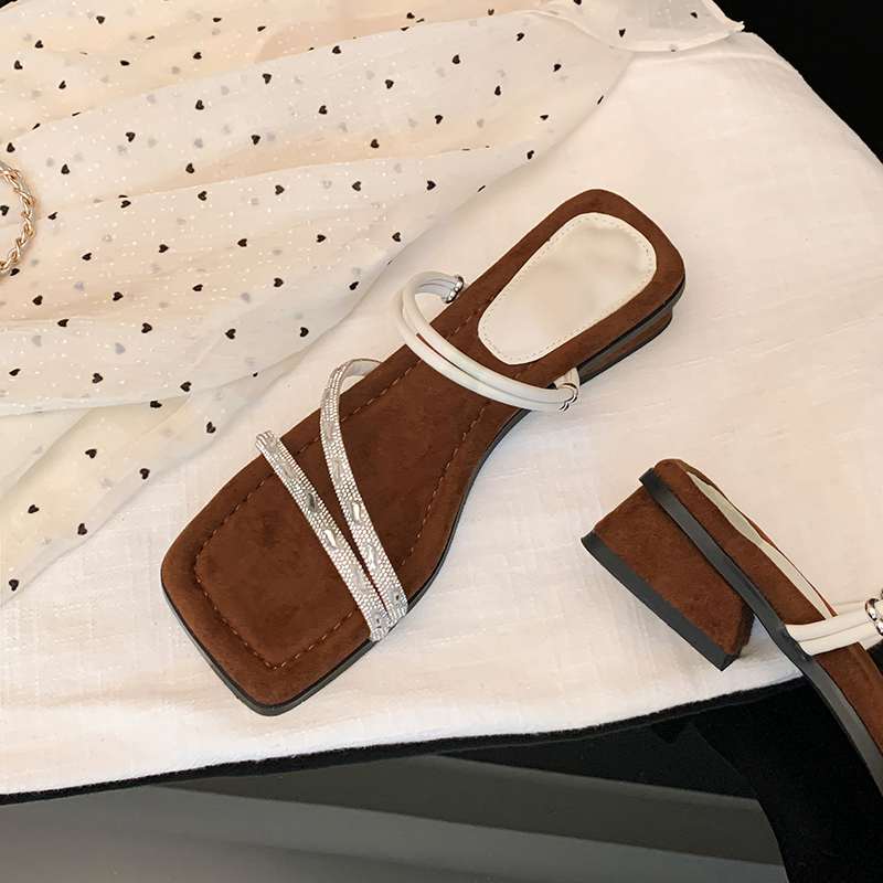 

Krazing Pot Мюли из микрофибры, летние, размер 40, блестящие тапочки со стразами, шлепанцы, женские босоножки с открытым носком на толстом каблуке 34 слоновая кость