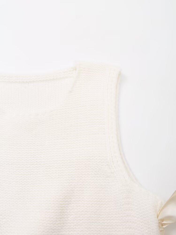 Autumn Women's Fashion: European & American Knitted Sweater Vest with Side Bow Button