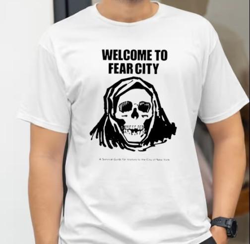 

Welcome To Fear City T Shirt 1970s Survival Guide Visitors New York Police GT363 L