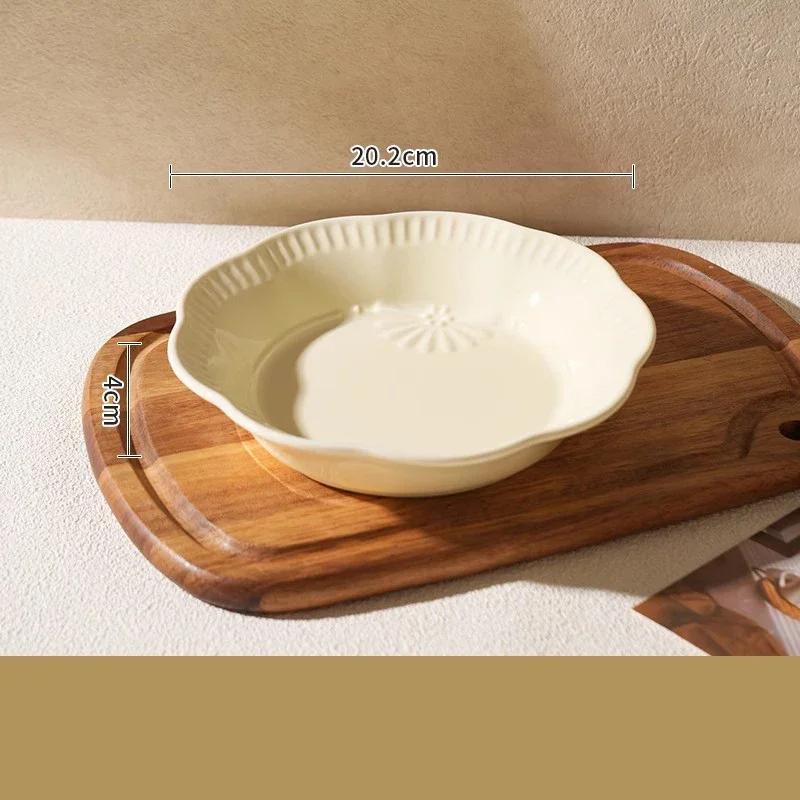 Relief-Keramikteller im französischen Stil, leichtes Luxusrestaurant, Obstsalatteller, köstliche Gerichte, Speiseteller, Haushaltsgeschirr