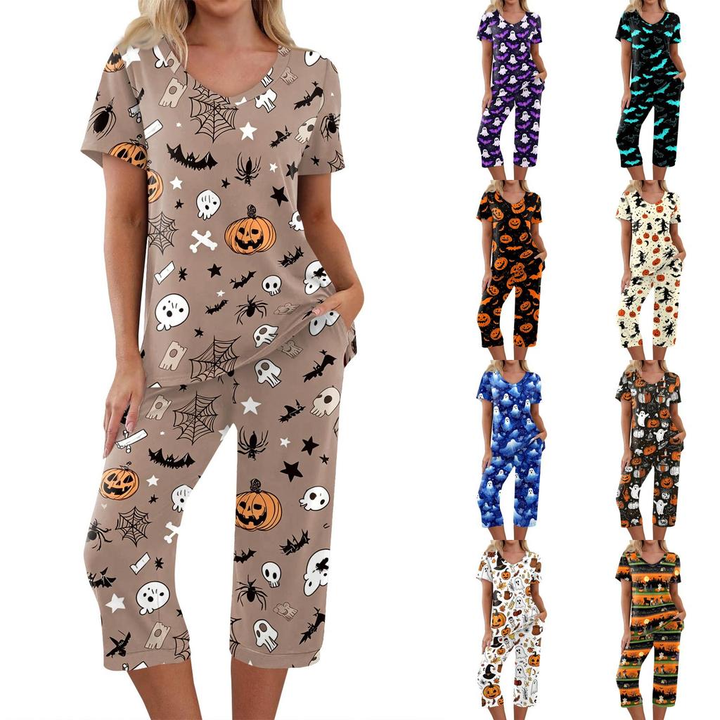 Women Halloween Two Piece Set Short Sleeve Top and Capri Pants Lounge Wear Pumpkin Print Casual Sleepwear Set
