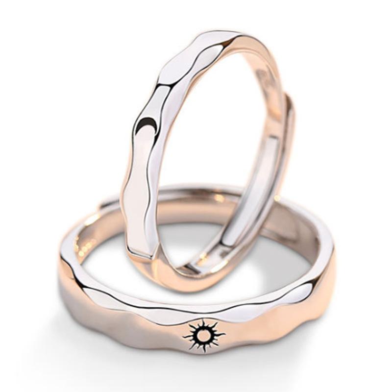 2Pcs Silver Color Sun Moon Couple Rings For Women Romantic Day Night Letter Ring Lover Engagement Banquet Jewelry Dating Gift