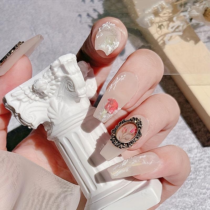 16 pezzi Ciondoli Barocchi Retrò per Unghie - Metallo Vuoto Punk Gioielli per Unghie per Donne e Ragazze - Ciondoli Incisi a Forma di Cornice per Unghie per Nail Art Fai da Te