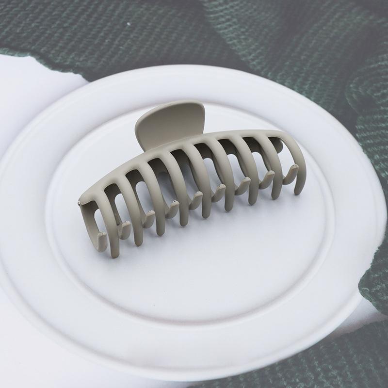 New Large Size Hair Claws for Women Claw Clip Korean Headdress Soild Color Crab Hair Clip Hairpin Fashion Hair Accessories