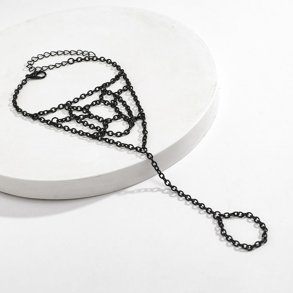 Halloween chain finger bracelet female, sweet cool dark spider web jewelry single jewelry