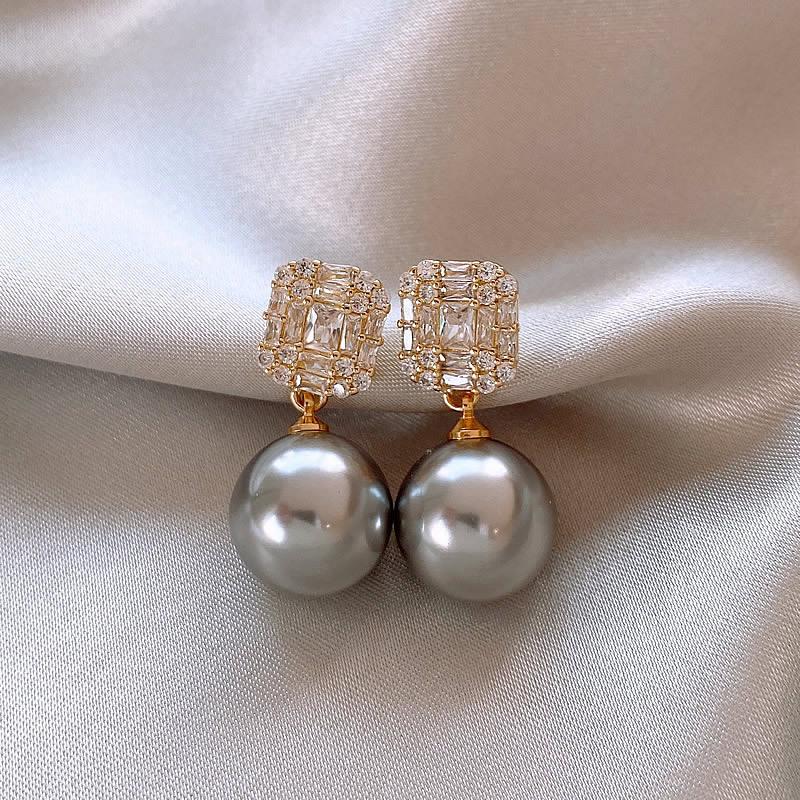 Light Luxury Slightly Inlaid Zircon Square Hemp Gray Pearl Earrings Fashion Temperament Pearl Earrings Women
