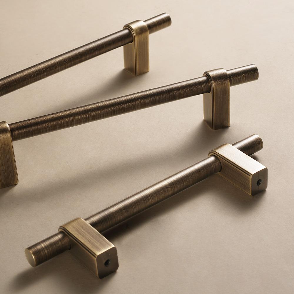 Dooroom Solid Brushed Brass Furniture Handles Modern Industrial Style Cupboard Wardrobe Dresser Shoe Drawer Cabinet Knobs