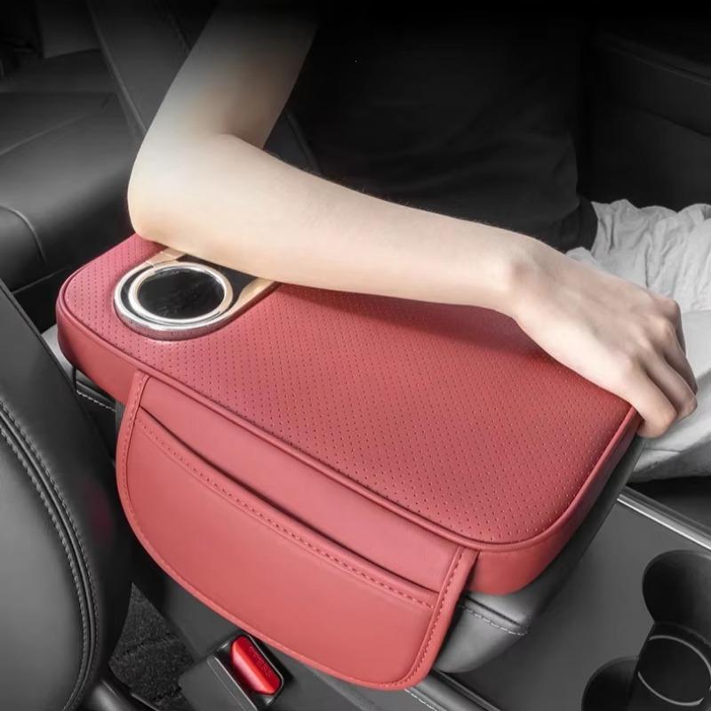 Polštářek na opěrku ruky středové konzole auta z PU kůže se 2 držáky na nápoje a boční kapsou Zvýšená podložka do auta Potah na opěrku ruky do auta