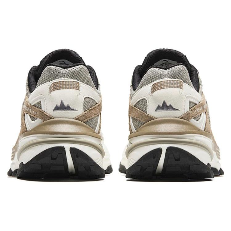 Anta Comfortable Non-Slip Durable Low-Top Running Shoes Women sneaker Brown 122418890-3