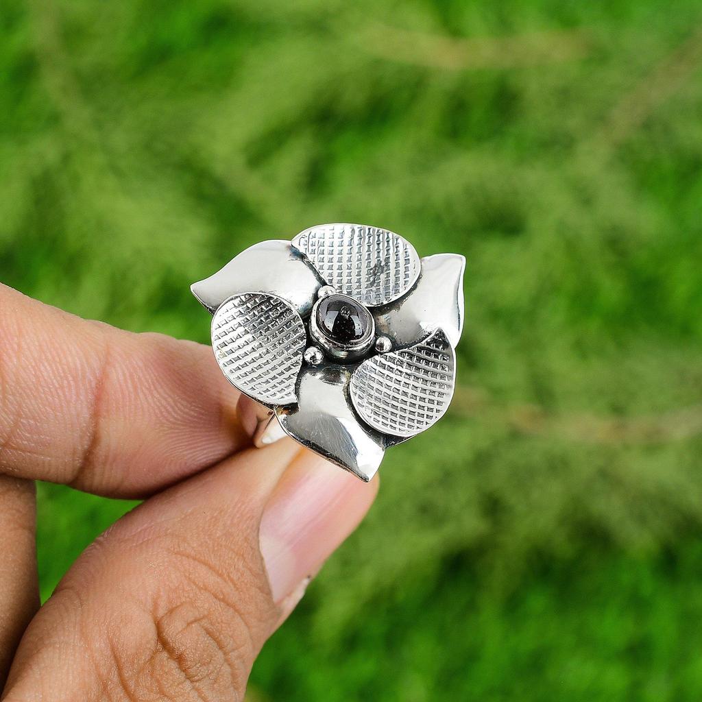 Round Tourmaline Gemstone Sister Statement Bezel Flower Ring Jewelry 925 Silver