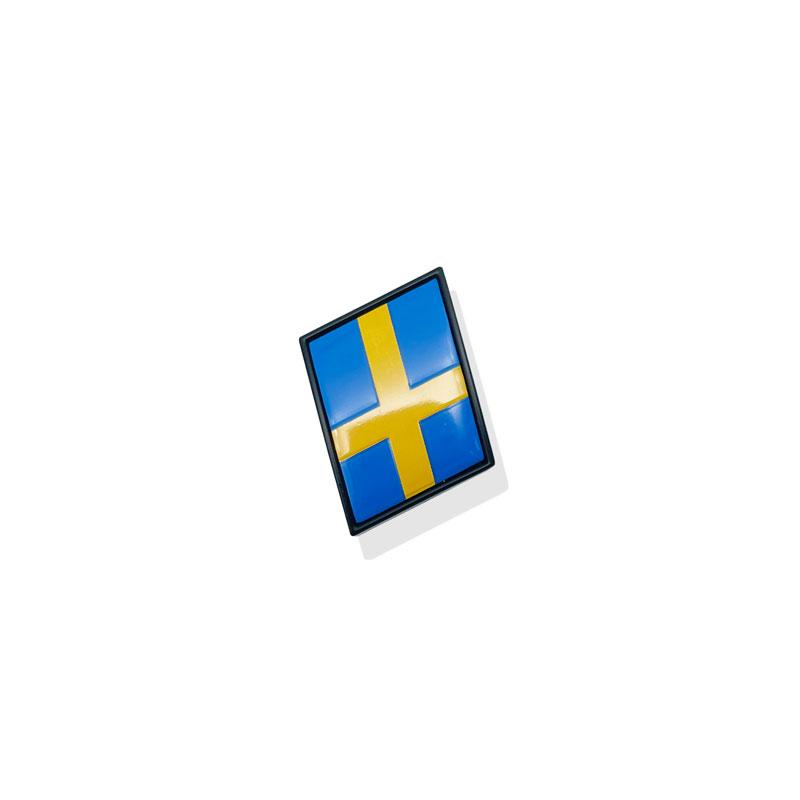 3D Metal Chrome R Design AWD Emblem Sweden Flag Moose Deer Rear Trunk Fender Side Badge Sticker For Volvo V40 XC60 XC90 C30 V60