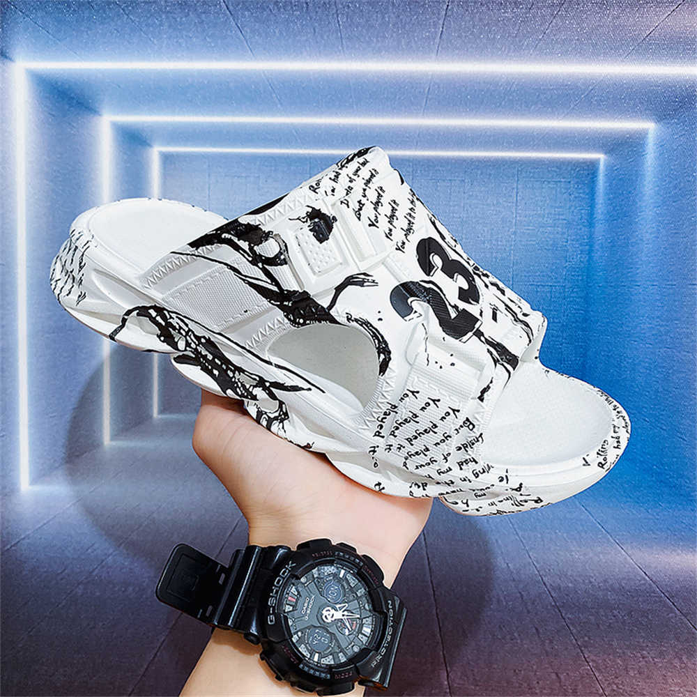 Fashion EVA Graffiti Sea Sandals Blue Slippers Autumn Shoes Men Sneakers Sport Pas Cher Team Luxe Due To Exercise Real Shows