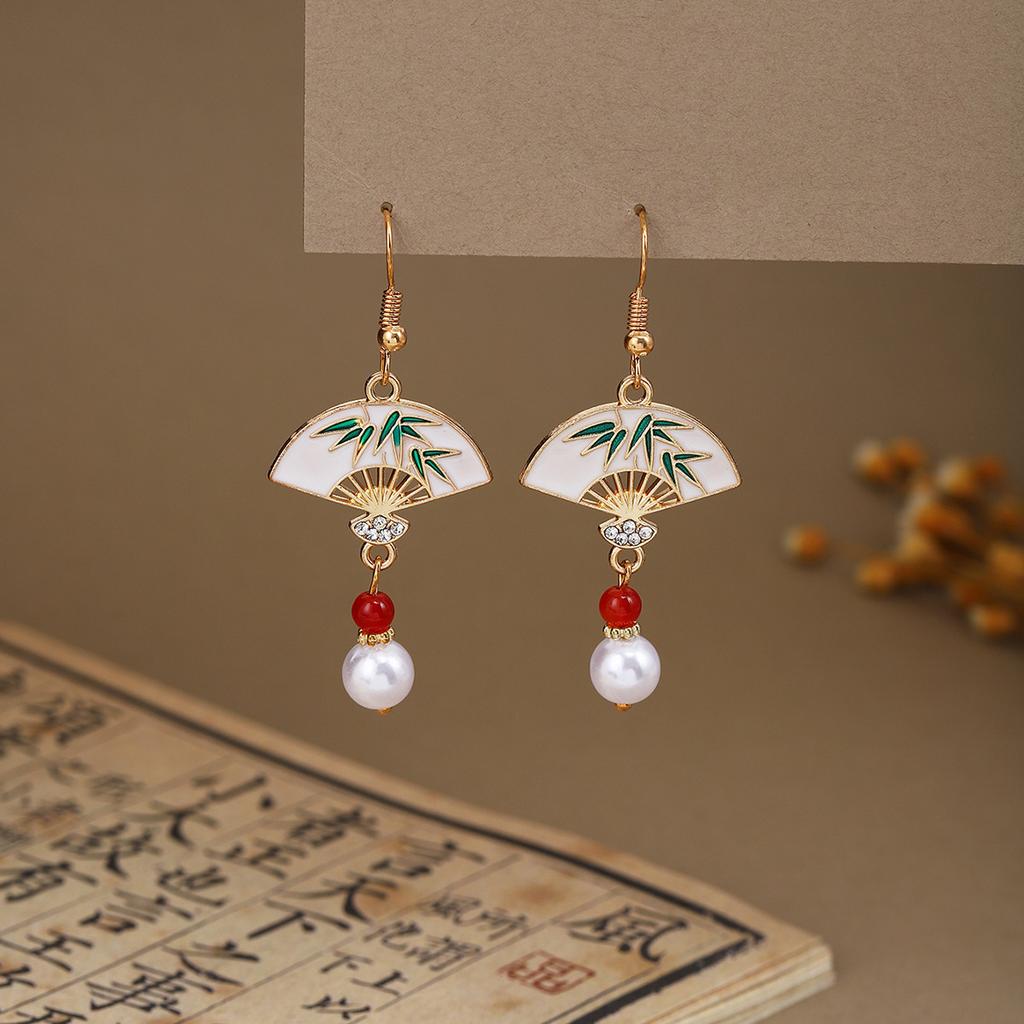 Butterfly Water Drop Pearl Fringed Ear Hook Female, Guochao Light Luxury Safety Buckle Ancient Cheongsam Earrings