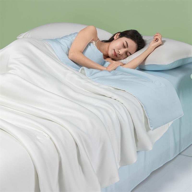 

Летнее охлаждающее одеяло Покрывало на кровать Кондиционер Дышащее одеяло Роскошное холодное на ощупь легкое одеяло из ткани 150x200cm 1Pc