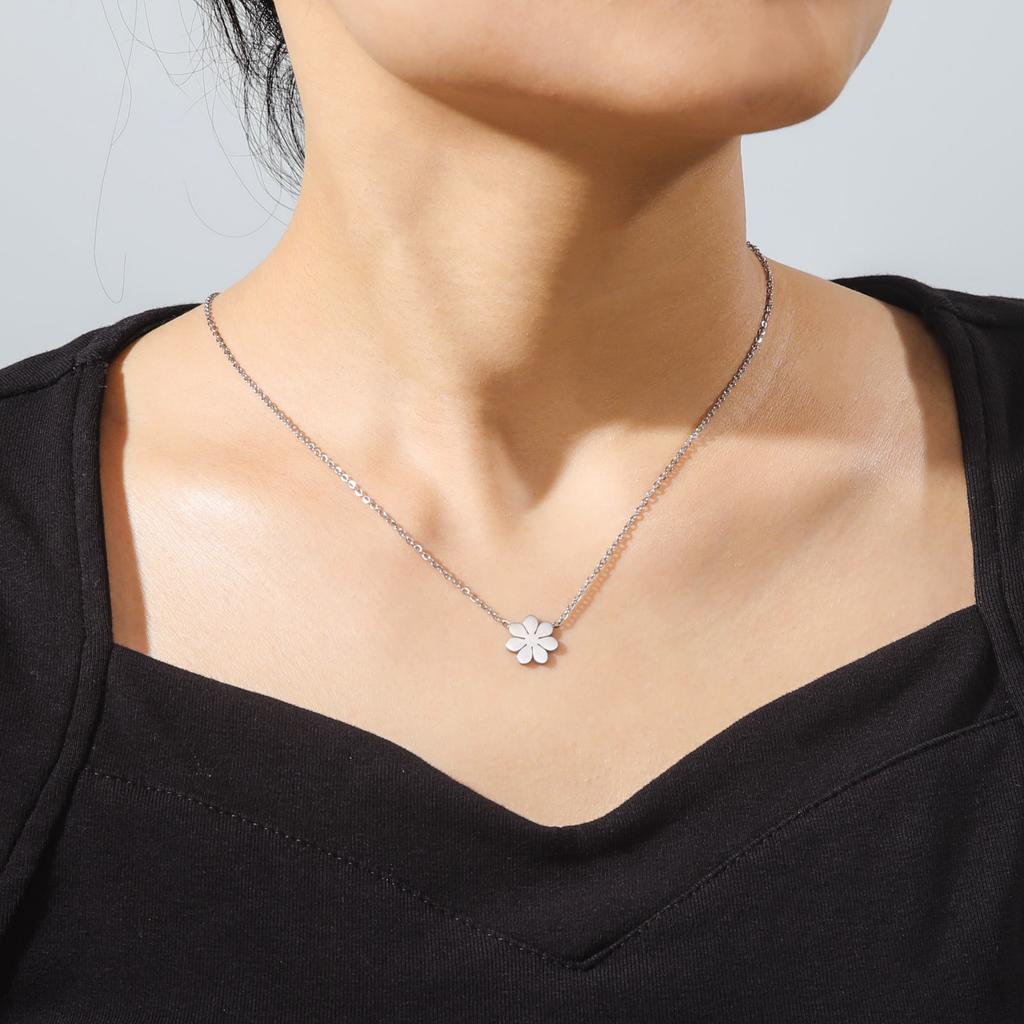Cazador Gänseblümchen Anhänger Halskette für Damen Mädchen Edelstahl Goldfarbe Choker Kette Schmuck Muttertagsgeschenk 2026