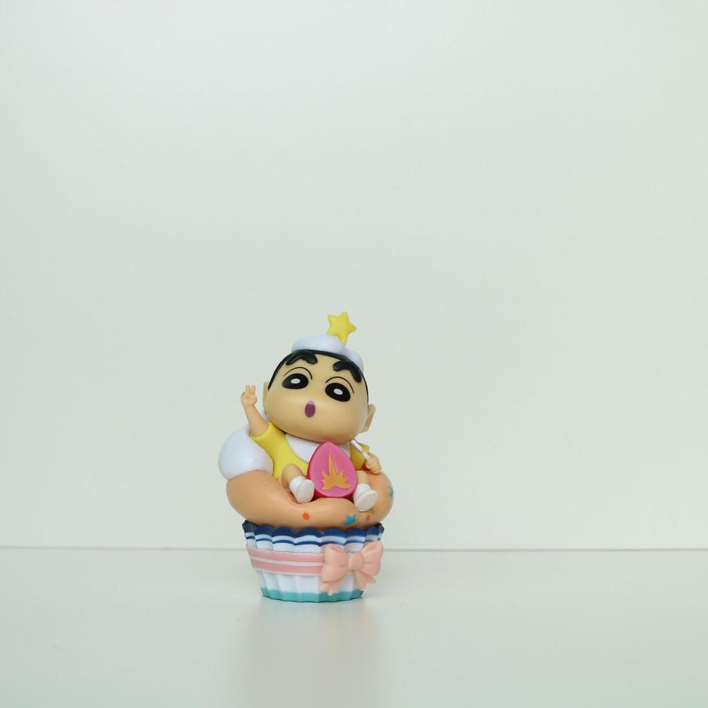 6 Style Shin-chan Snack Time Dolls: Trendy Candy-Themed Street Stall Figures