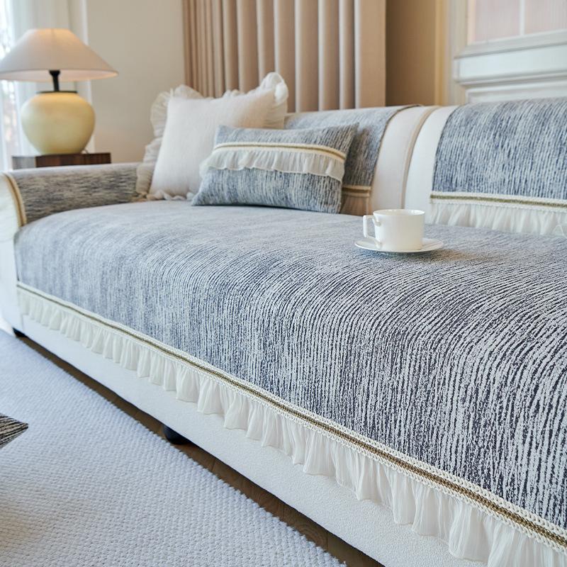 

French Cream Wind New Chenille Sofa Cushion Four Seasons Universal Non-Slip All-Inclusive Universal Protective Cover Seat Cushion 70*70cm