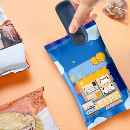 1 sett Bag Sealer Oppladbar Mini Forseglingsmaskin med Cutter Mini Heat Sealer for Chip Snacks Kjeks Bag
