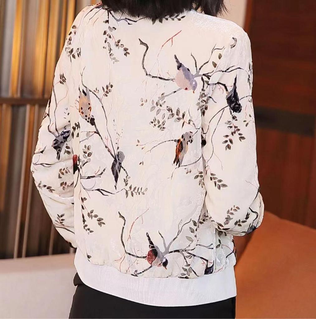 Women's Casual Gold Velvet Baseball Jacket - Korean Style, Slimming, Plus Size, Versatile for Spring & Autumn.