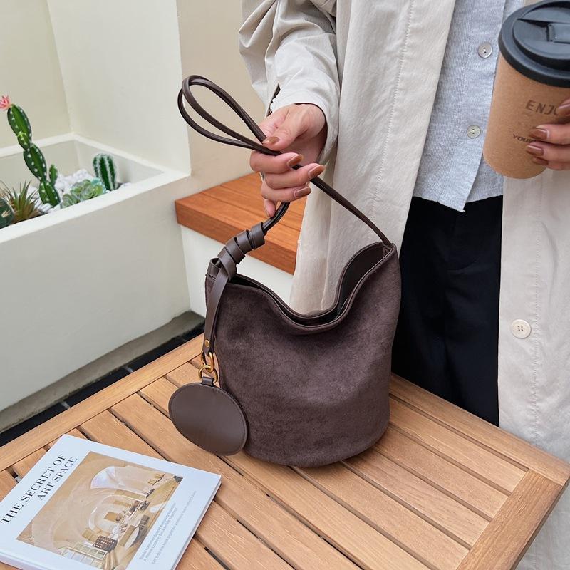 Women's Shoulder Bag Suede Crossbody Messenger, Famous Designer Handbags Classic Elegant Tote For Professional And Casual CLE