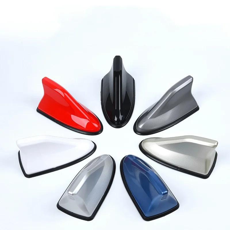 17cm Car Roof Shark Fin Antenna Cover Sticker Carbon Fiber Universal Auto Radio AM FM Antenna Signal Amplifier Car Accessories