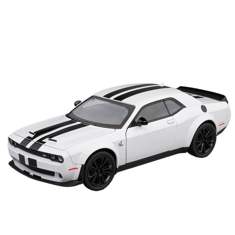 

1/22 Dodge Challenger SRT Hellcat Alloy Musle Car Model Diecast Металевий спортивний автомобіль Модель транспортних засобів Звук Світло Дитяча іграшка Подарунок білий