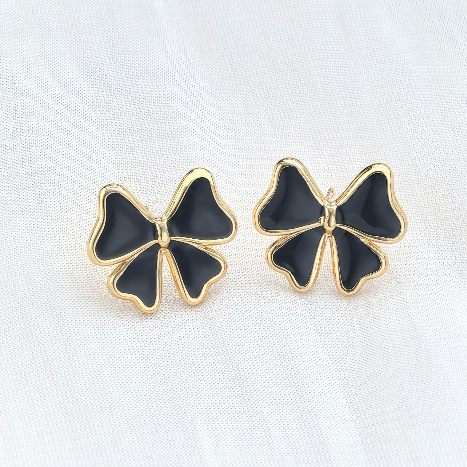 Colorful Drip Oil Stainless Steel Butterfly Earrings - Women s Fashionable Titanium Steel Accessories чёрный