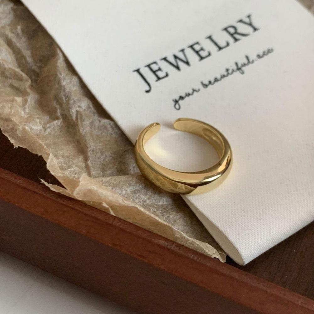 Retro S plain ring, non-fading light luxury index finger ring, open ring.