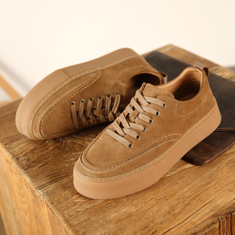 Fashion Vintage Men Leather Shoes Casual British Male Sneakers Round Toe Lace-Up Skate Shoes Handmade Mens Flats Outdoor Shoes