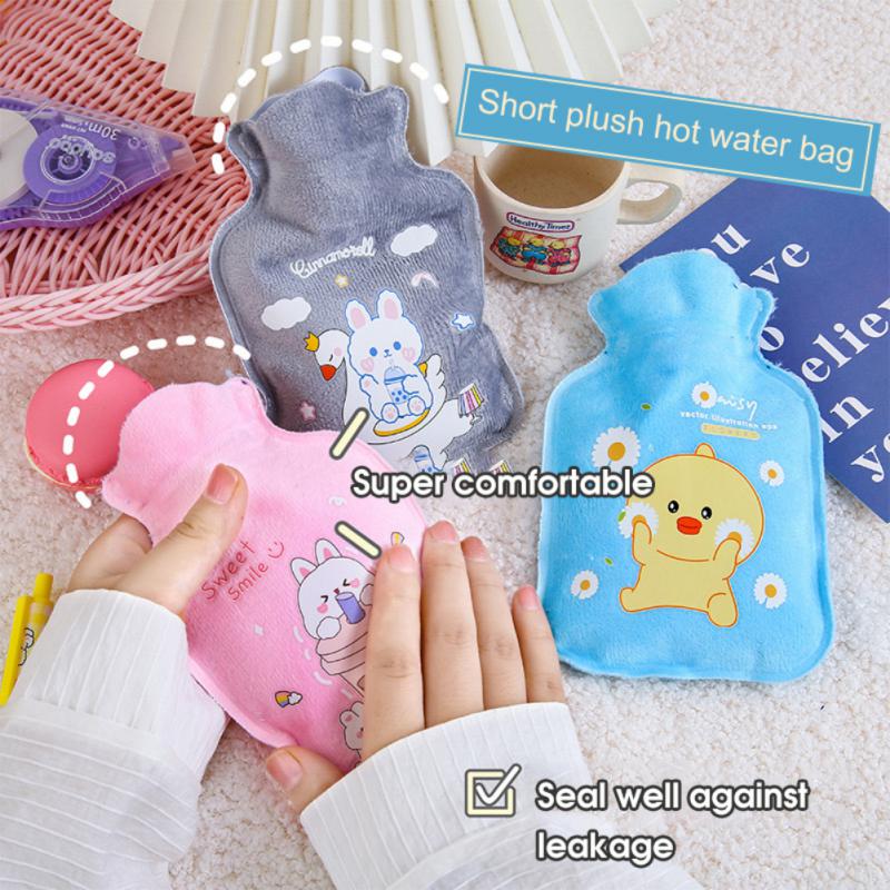 150ml Lovely Cartoon Hand Po Warm Water Bottle Mini Hot Water Bottles Portable Hand Warmer Girls Pocket Hand Feet Hot Water Bags