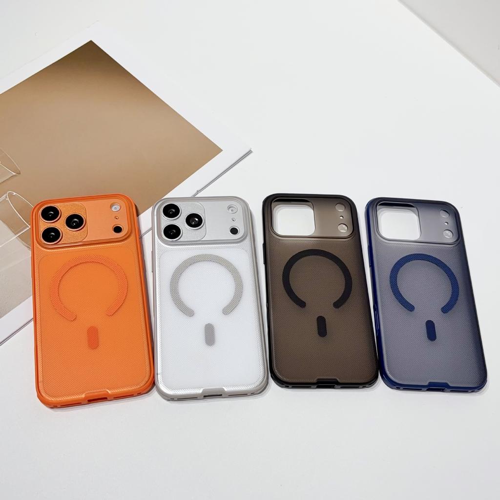 Singularity series is suitable for Apple 17promax mobile phone case, strong magnetic attraction and anti-skid skin feeling iPhone16 anti-drop.