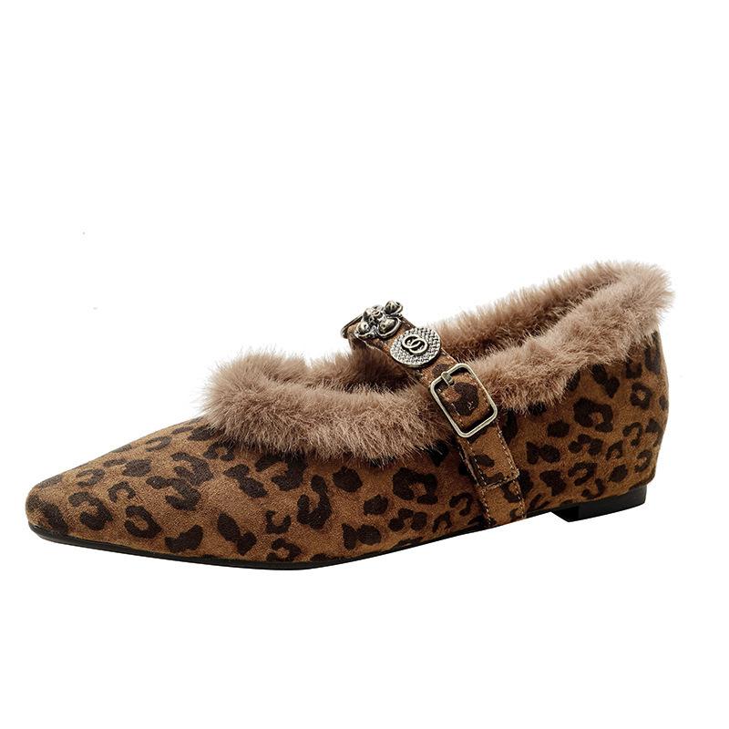 Sapatos de cabelo pontudos usam novos sapatos Mary Jane de estampa de leopardo com gorro de veludo sapatos de algodão