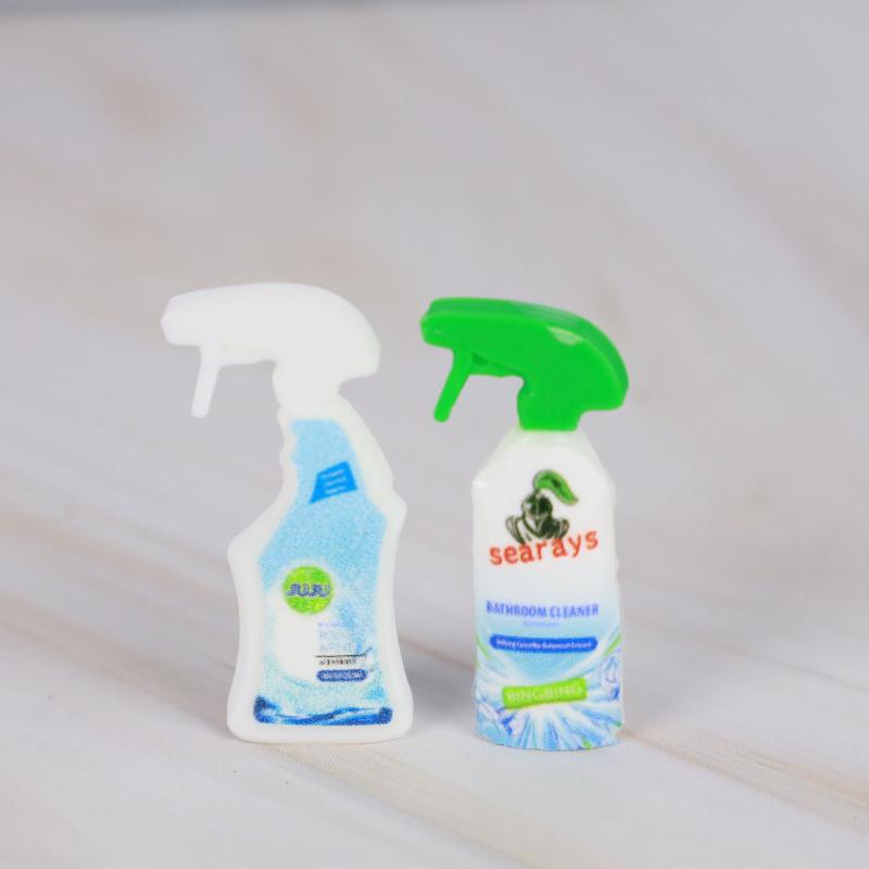 1/12 Dollhouse Miniature Bathroom Kitchen Toilet Scene Decoration Doll Accessory 2Pcs Mini Simulation Cleaning Agent Model