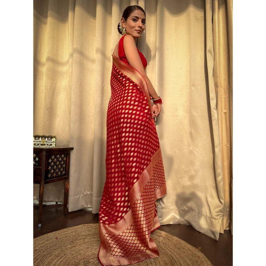 Stylish Unick Weeding Wear and Party Wear Saree for Women ,Blouse (Need To Be Stitched As Per Size And Fit)