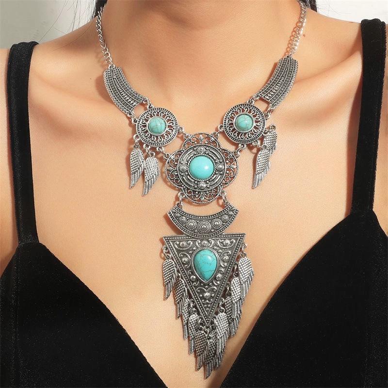 Retro Ethnic Style Alloy Collarbone Chain Hollow Flower Creative Necklace Bohemian Hanfu Ancient Clothing Neck Chain Necklace