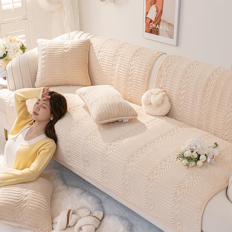 Sofa Cushion Winter Plush Padded Anti-slip Four Seasons Universal New Winter Simple Fabric Cushion.