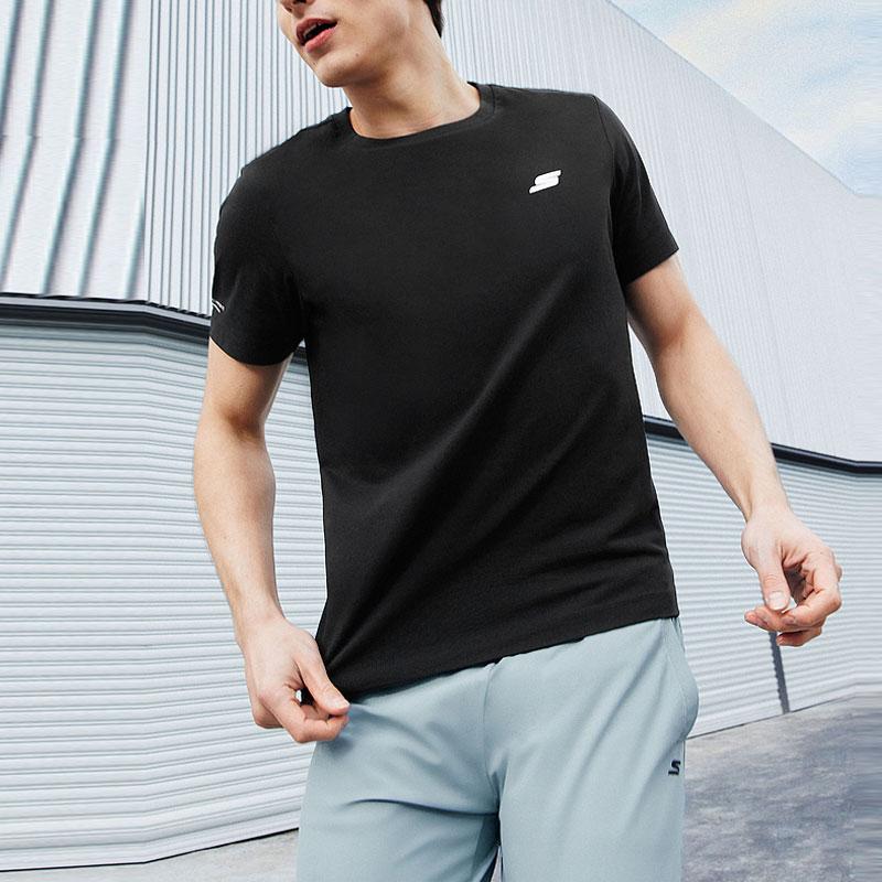 Skechers Solid Color Elastic Breathable Quick-Dry Sports Outdoor Running Short Sleeve T-Shirt Men tops Carbon-Black P223M094-0018