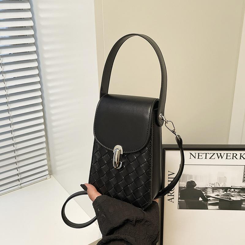 Today's popular bag women's new portable small square bag versatile messenger mobile phone bag small bag