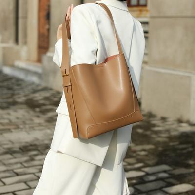 Fashion Leather Women's Bag Tb Bucket Bag Large Capacity Retro Shoulder High Sense Underarm Bag Versatile Light Luxury