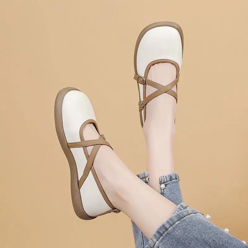 Fashion Kawaii Round Toe Woman Flats Loafers Low Heel Elegant Cute Summer 2025 with Discount Trend Casual Genuine Mark Shoes for Women