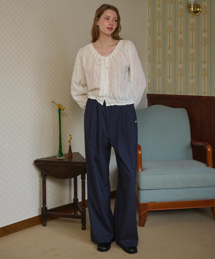 LOSSYROW Two-Tuck Striped Slacks Navy