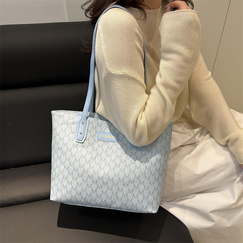 Textured Women's Bags, New Tote Bags, Fashionable Letter Bags, Simple and Trendy Shoulder Armpit Bags.