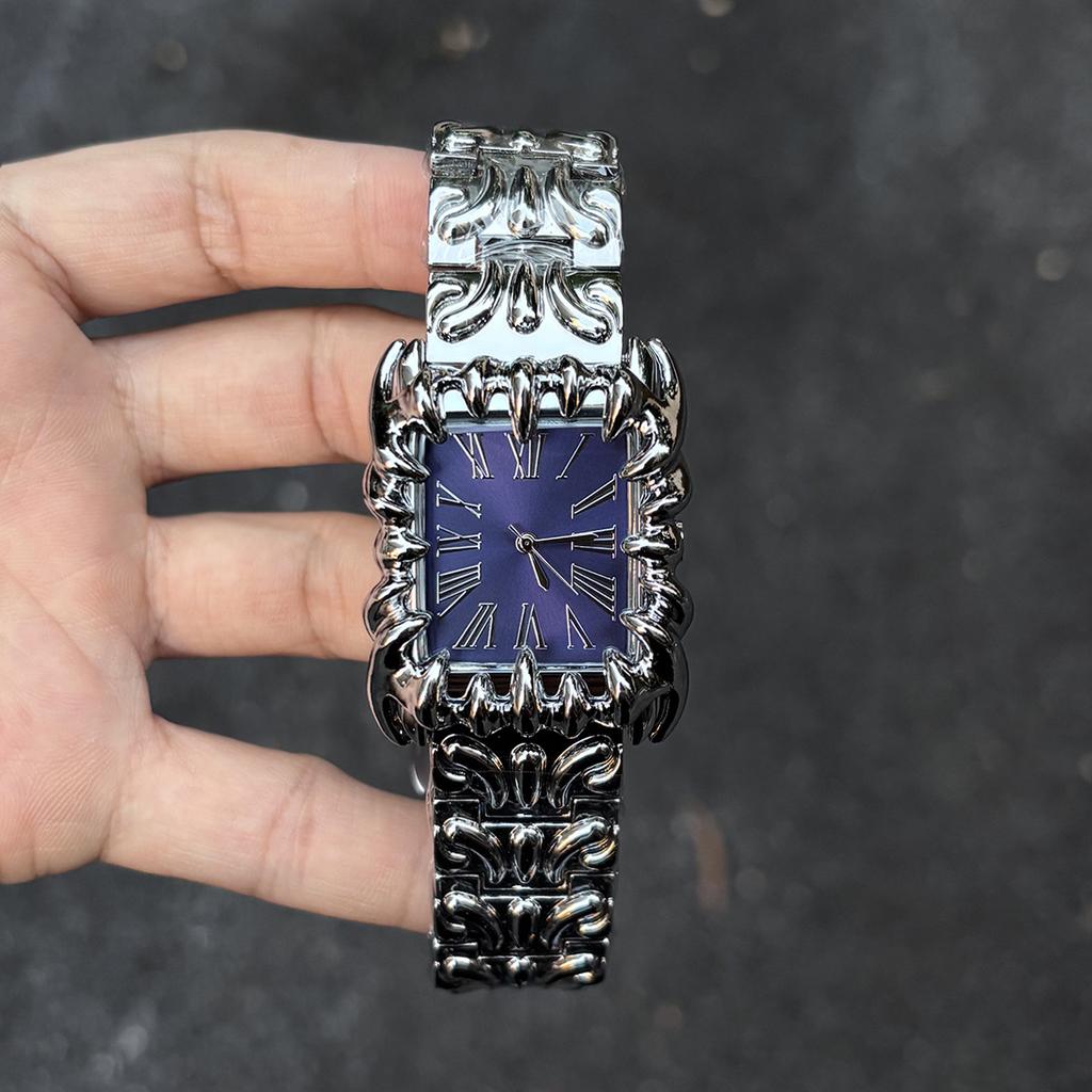 Top Silver Black Unique Square Y2k Red Demon Claw Devil Design Quartz Watches Men Alabaster Industries Creative Watch Male Clock