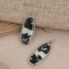 Vintage Ovale Schwarz-Weiß gemusterte Hängeohrringe für Damen Boho-Stil Schmuck für Damen