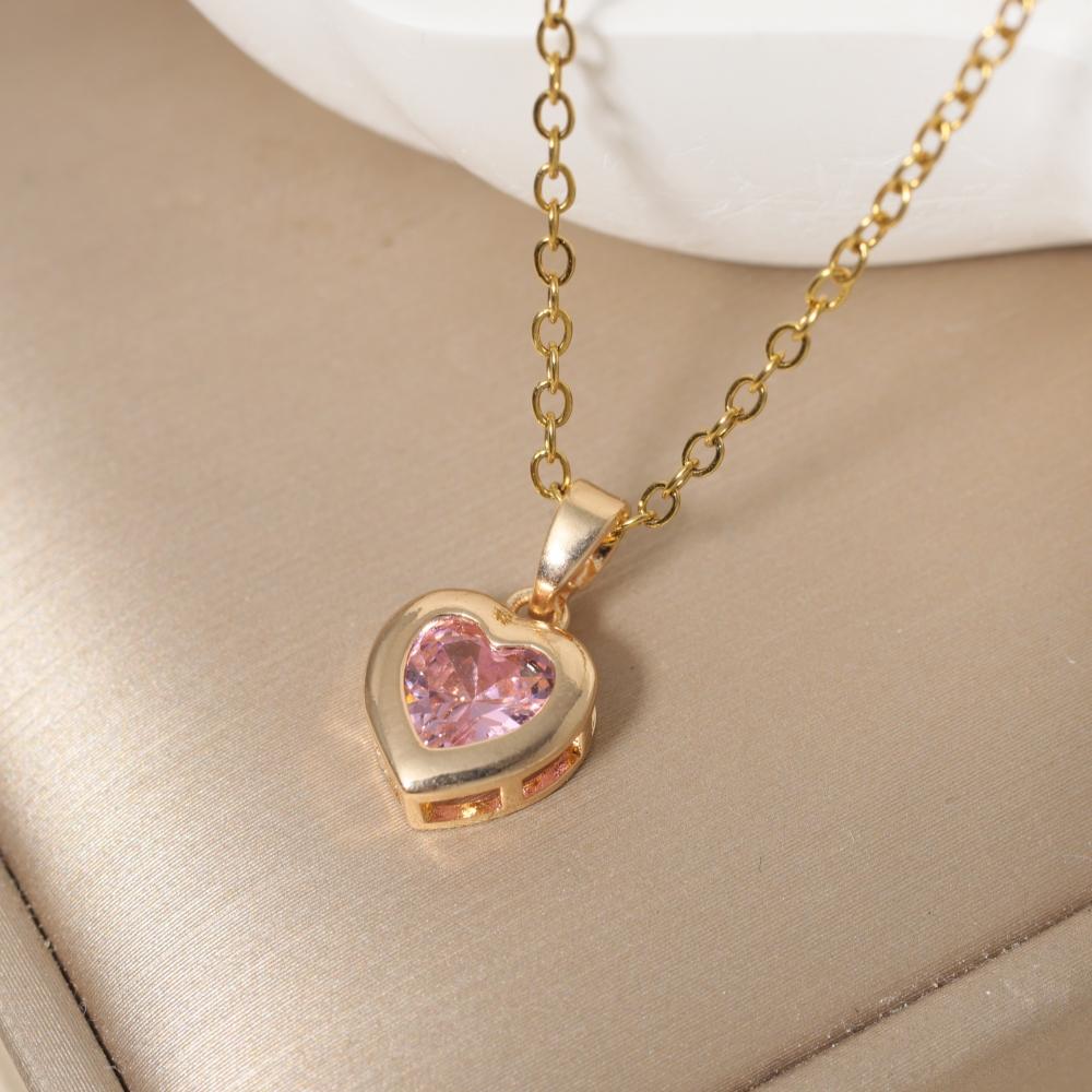 Heart Pendant Necklace for Women New Fashion Golden Stainless Steel Clavicle Chain Wedding Party Daily Wear Jewelry Accessories