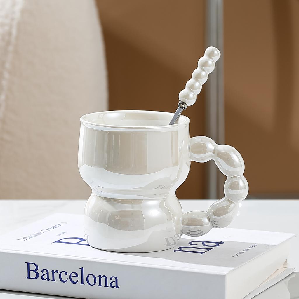 Cana nordică din ceramică cu perla colorată ceașcă cu apă de înaltă valoare ceașcă de nișă ceașcă de cafea inimă pentru fetiță cu lingură ceașcă cu personalitate