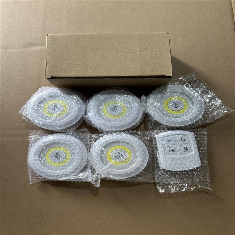 [Lumières LED Intelligentes] Lumières LED Sans Fil Intelligentes Sous-Meuble - Veilleuse COB avec Télécommande - Parfait pour Placard, Cuisine & Plus
